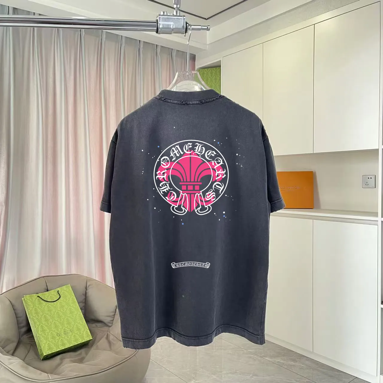 🅿️190 ch Crow* 2025 summer new style, washed, distressed, spray-painted, Sanskrit cross print, short-sleeved T-shirt, customized fabric 320g, same style for men and women, size: S M L XL XXL five sizes, color: black, white, gradient black, gradient red